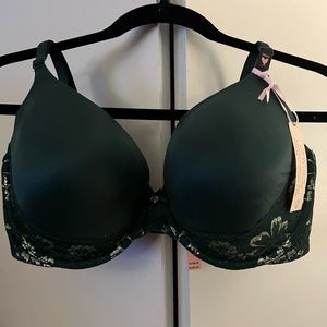 Victoria’s Secret Green foiled 36DDD Body By Victoria Perfect Coverage Bra